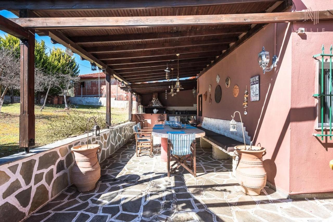 Roadhouse, Nilie Hospitality Mgmt Villa Flogita Buitenkant foto